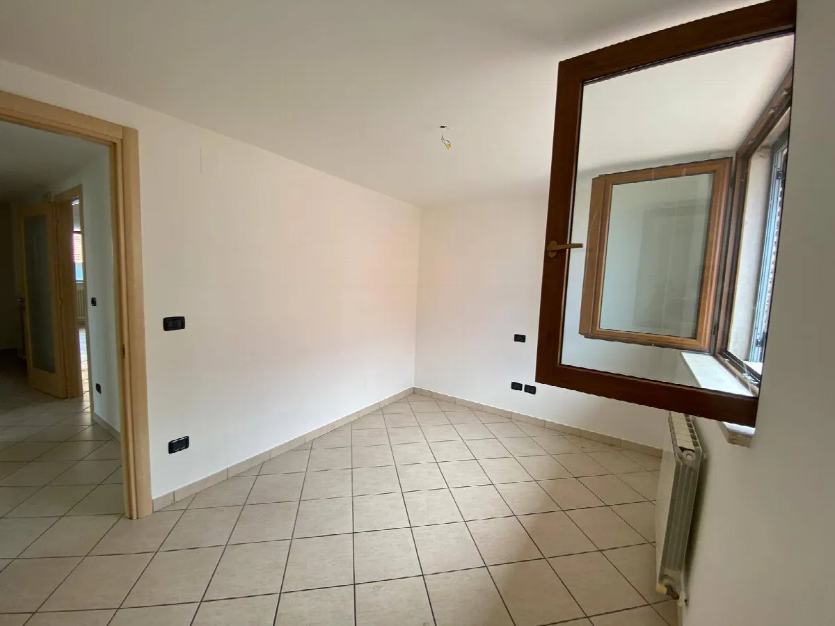Appartamento in vendita a San Benedetto del Tronto, Zona Ascolani - foto 5