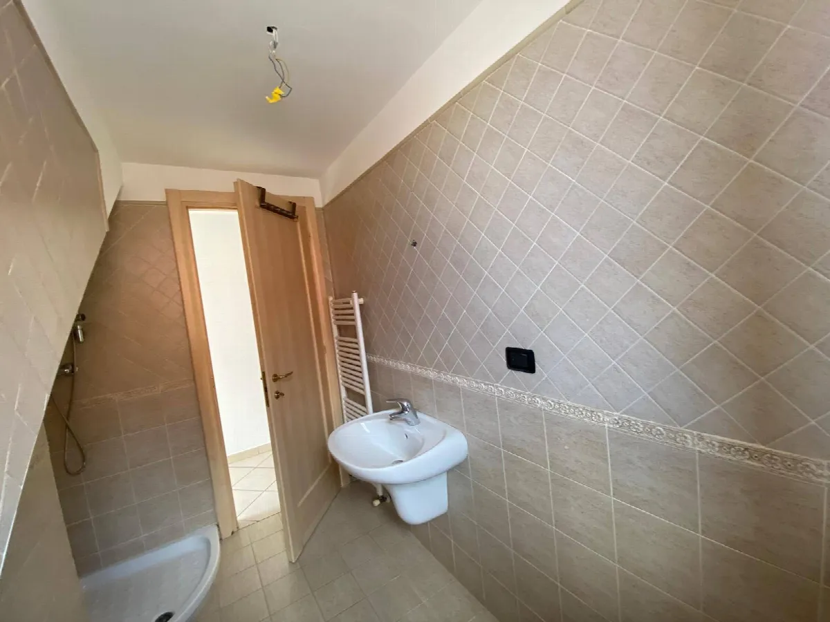 Appartamento in vendita a San Benedetto del Tronto, Zona Ascolani - foto 6
