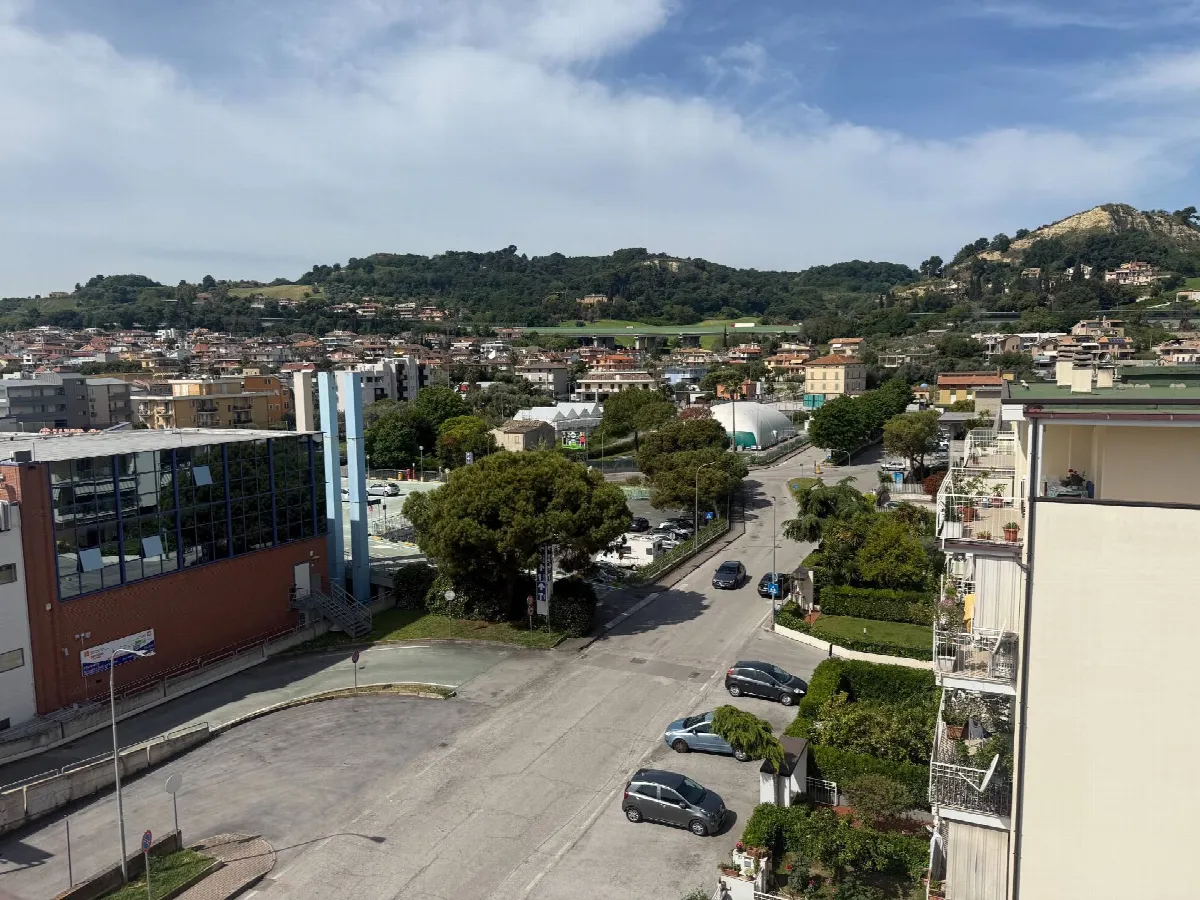 Appartamento in vendita a Grottammare, Zona Ascolani - foto 5