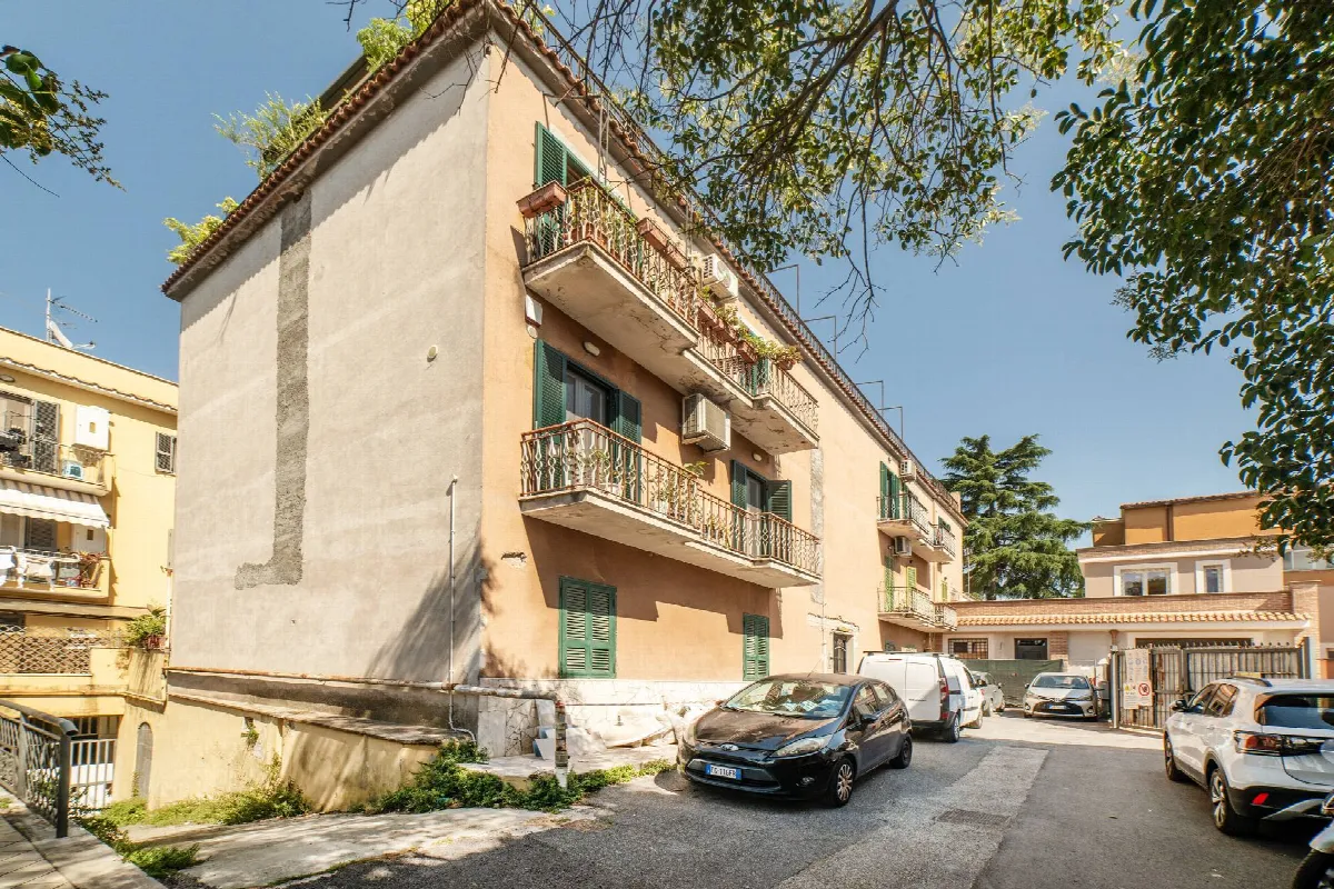 4 o più locali in vendita a Roma, Statuario - foto 1