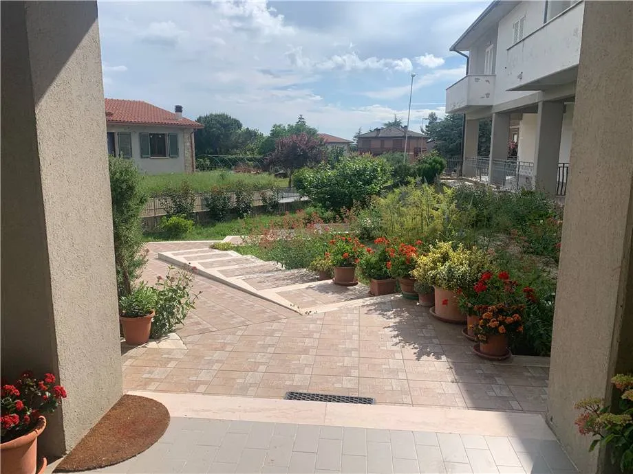 Appartamento in vendita a Gualdo Cattaneo - San Terenziano - foto 3