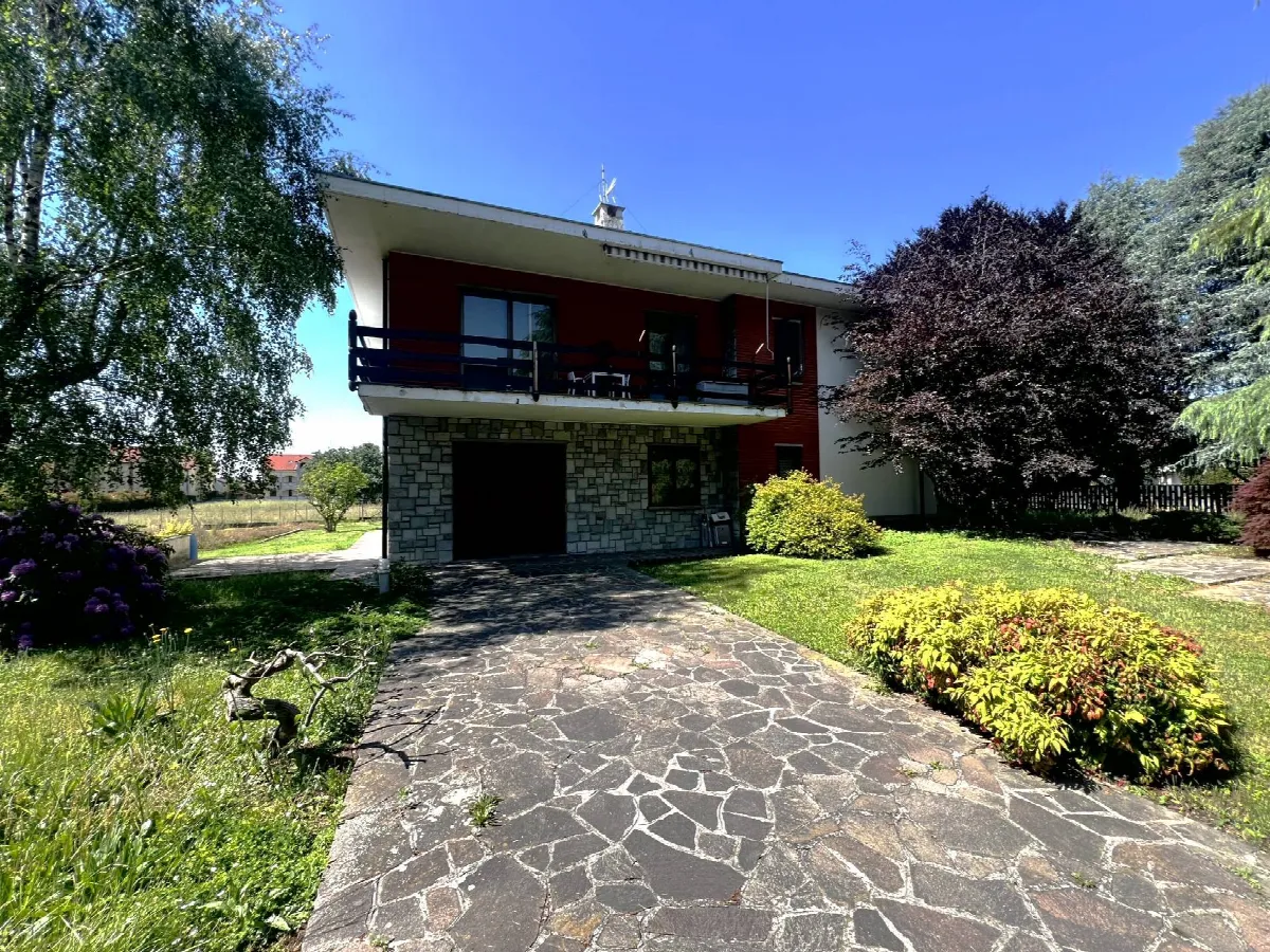Villa in vendita a Bernareggio - foto 6
