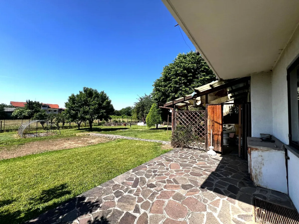 Villa in vendita a Bernareggio - foto 8