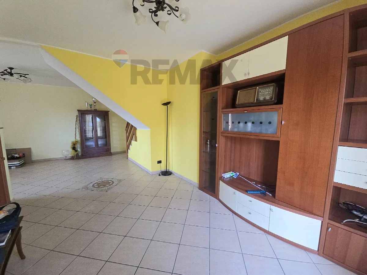 Casa Semindipendente in vendita a Città Sant'Angelo - foto 9