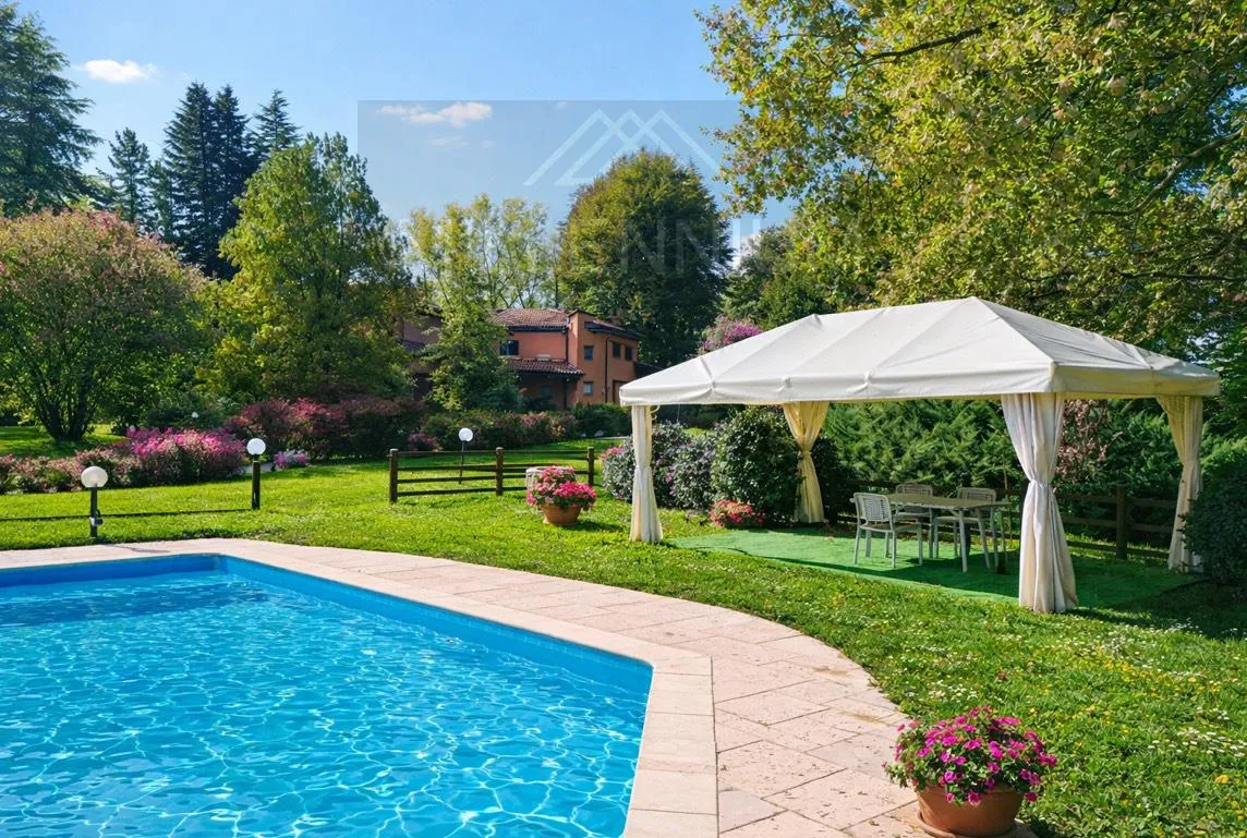 Villa in vendita a Arona - foto 1