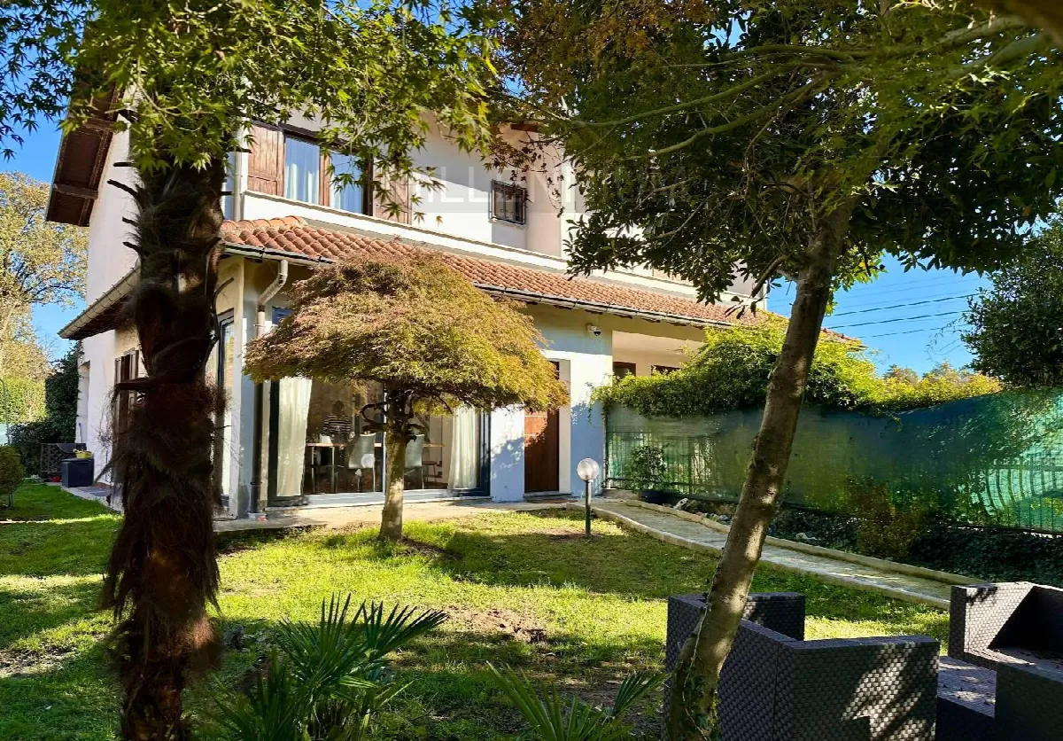 Casa bifamiliare in vendita a Castelletto sopra Ticino - foto 2