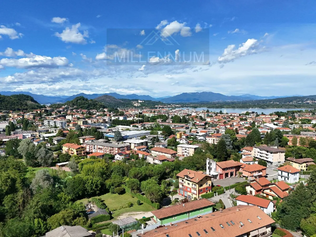 Villa in vendita a Arona - foto 2