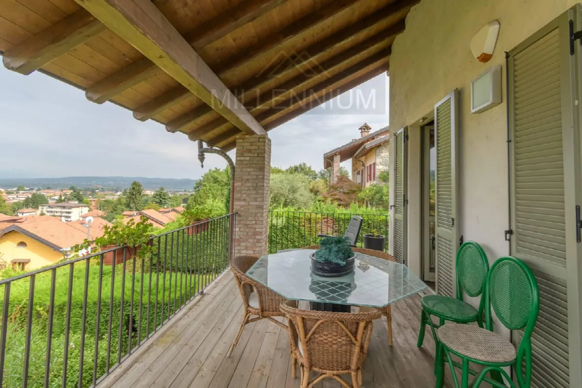 Villa in vendita a Arona - foto 5