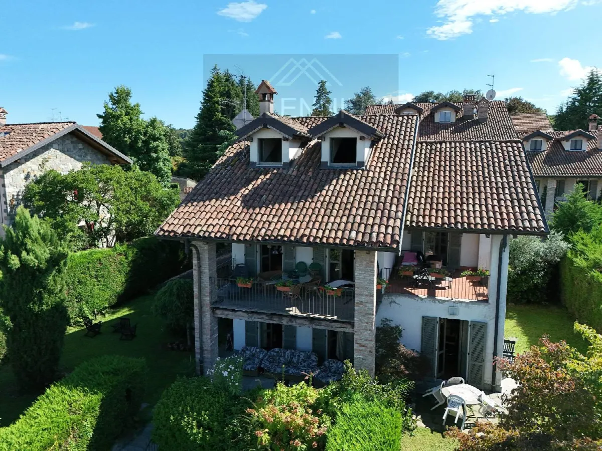 Villa in vendita a Arona - foto 8
