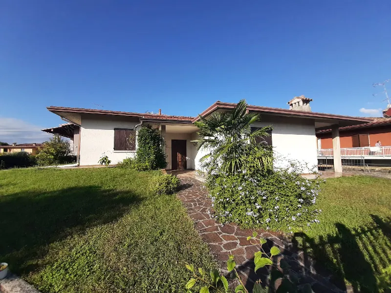 Villa in vendita a Puegnago sul Garda - foto 1