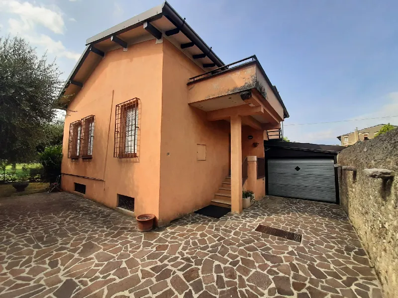 Villa in vendita a San Felice del Benaco - foto 1