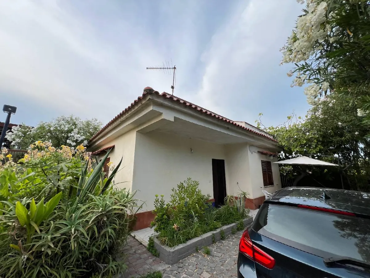 Villetta a schiera in vendita a Eboli - foto 1
