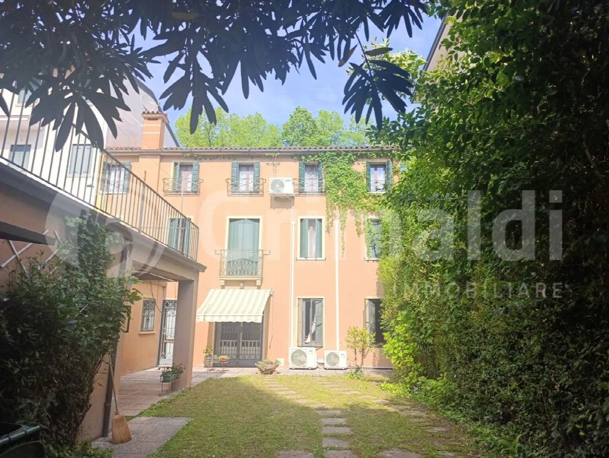 Casa bifamiliare in vendita a Padova - foto 1