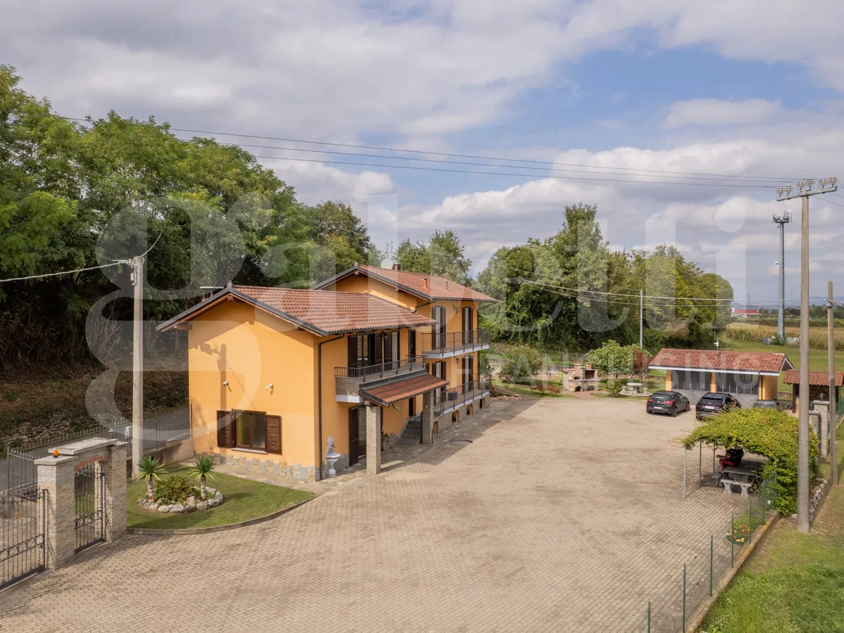 Casa indipendente in vendita a Bricherasio - foto 8