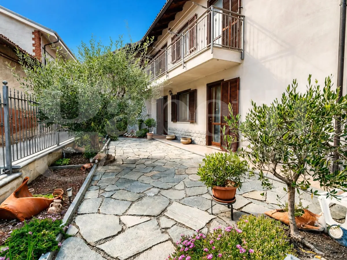 Casa indipendente in vendita a Pinerolo - foto 5