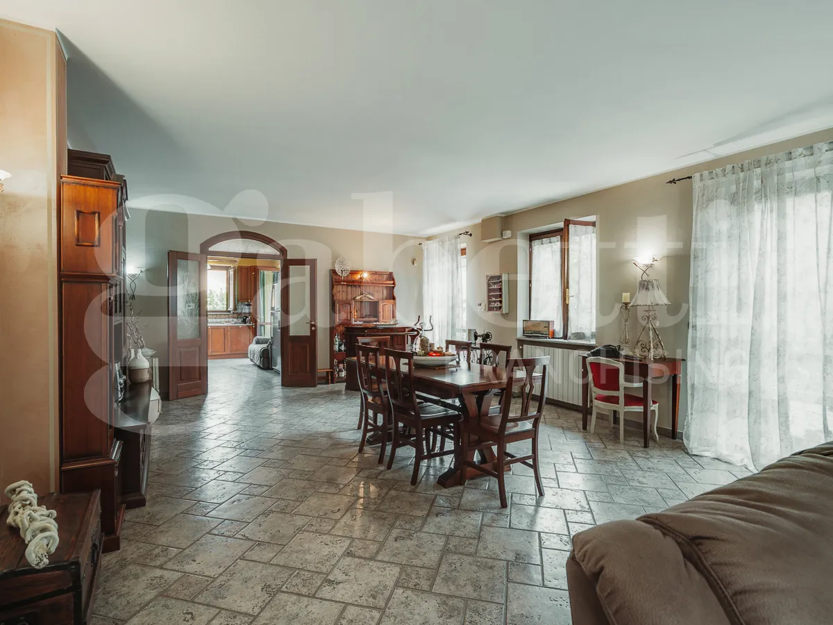 Casa indipendente in vendita a Pinerolo - foto 6