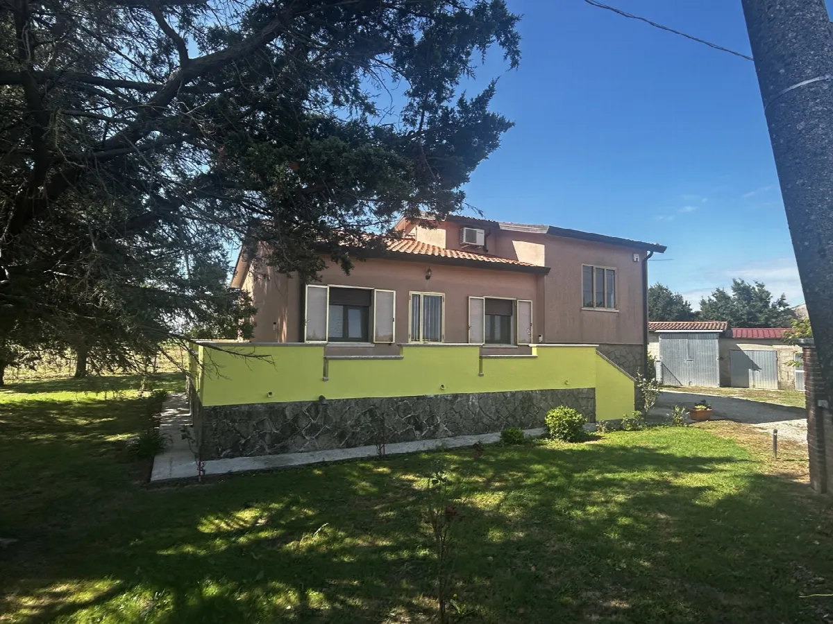 Casa indipendente in vendita a Adria - foto 2