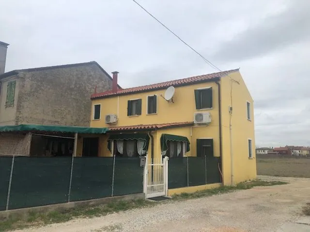 Casa indipendente in vendita a Corbola - foto 1