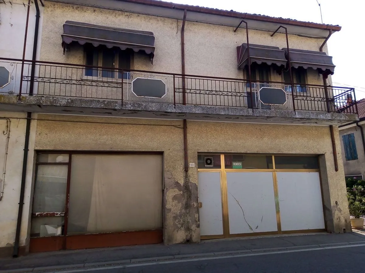 Stabile in vendita a Gavello - foto 1