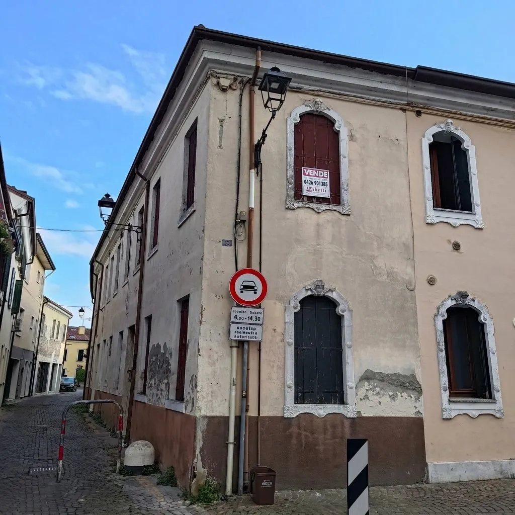 Casa indipendente in vendita a Adria - foto 1