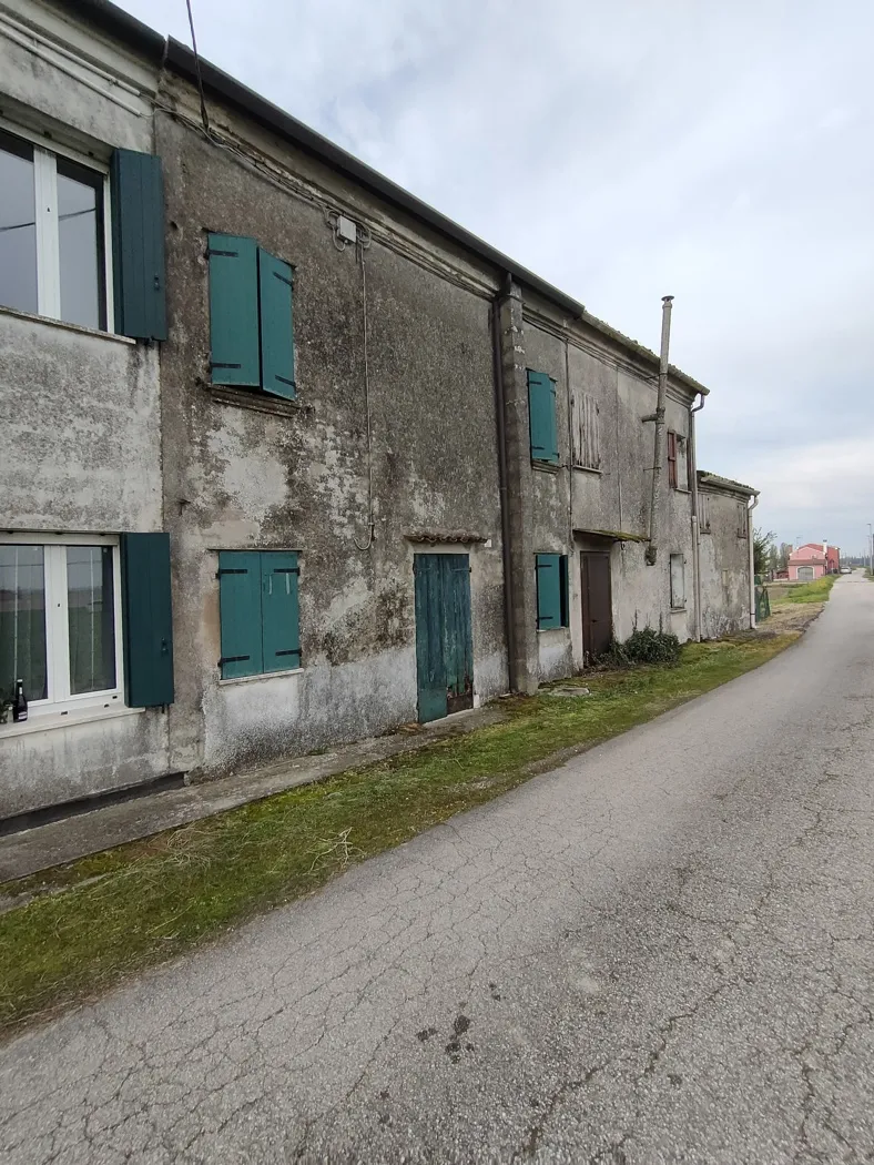 Casa indipendente in vendita a Crespino - foto 2