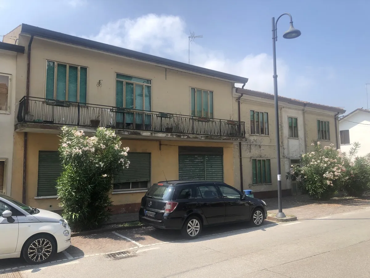 Stabile in vendita a Corbola - foto 1