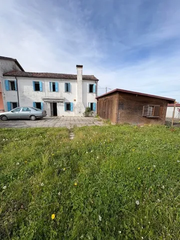 Casa indipendente in vendita a Ceregnano - foto 1