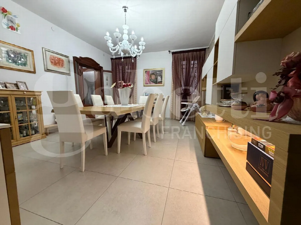 Casa indipendente in vendita a Adria - foto 1