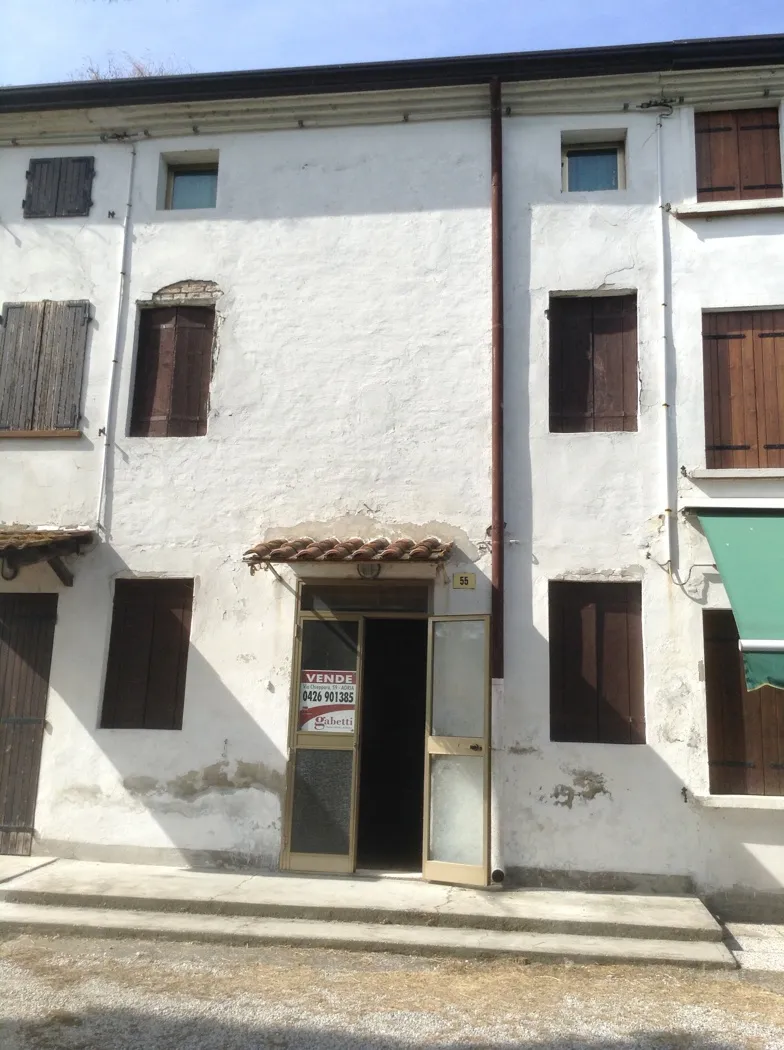 Casa indipendente in vendita a Papozze - foto 1