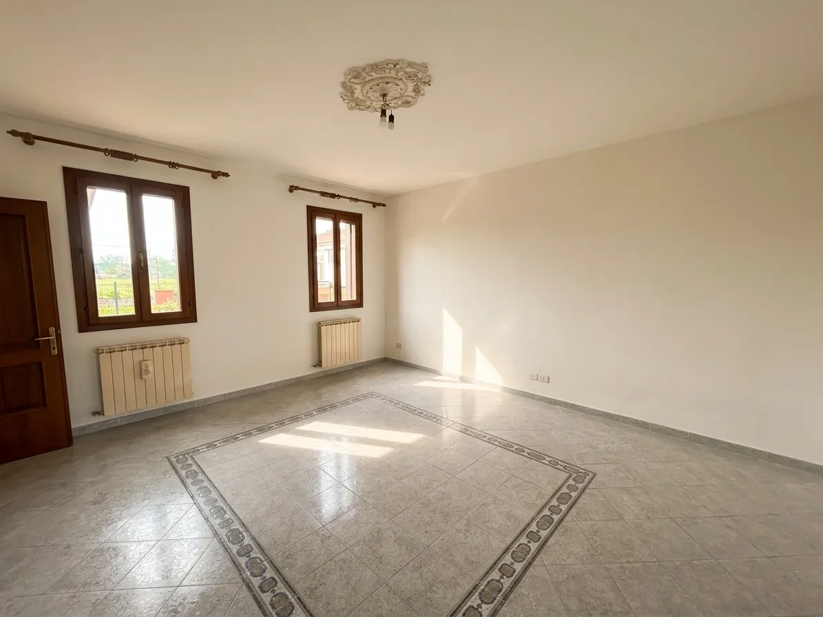 Casa indipendente in vendita a Adria - foto 1