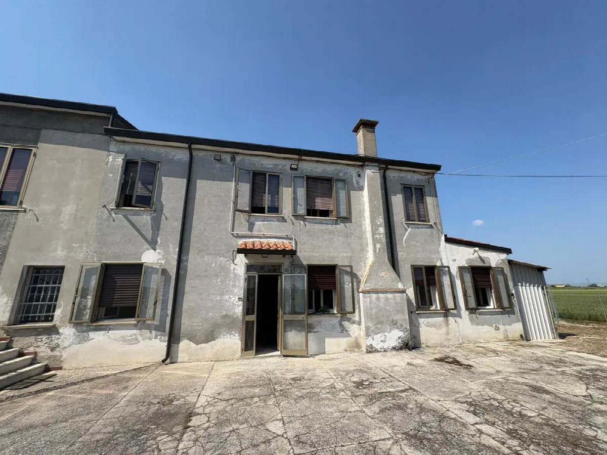 Casa indipendente in vendita a Adria - foto 2