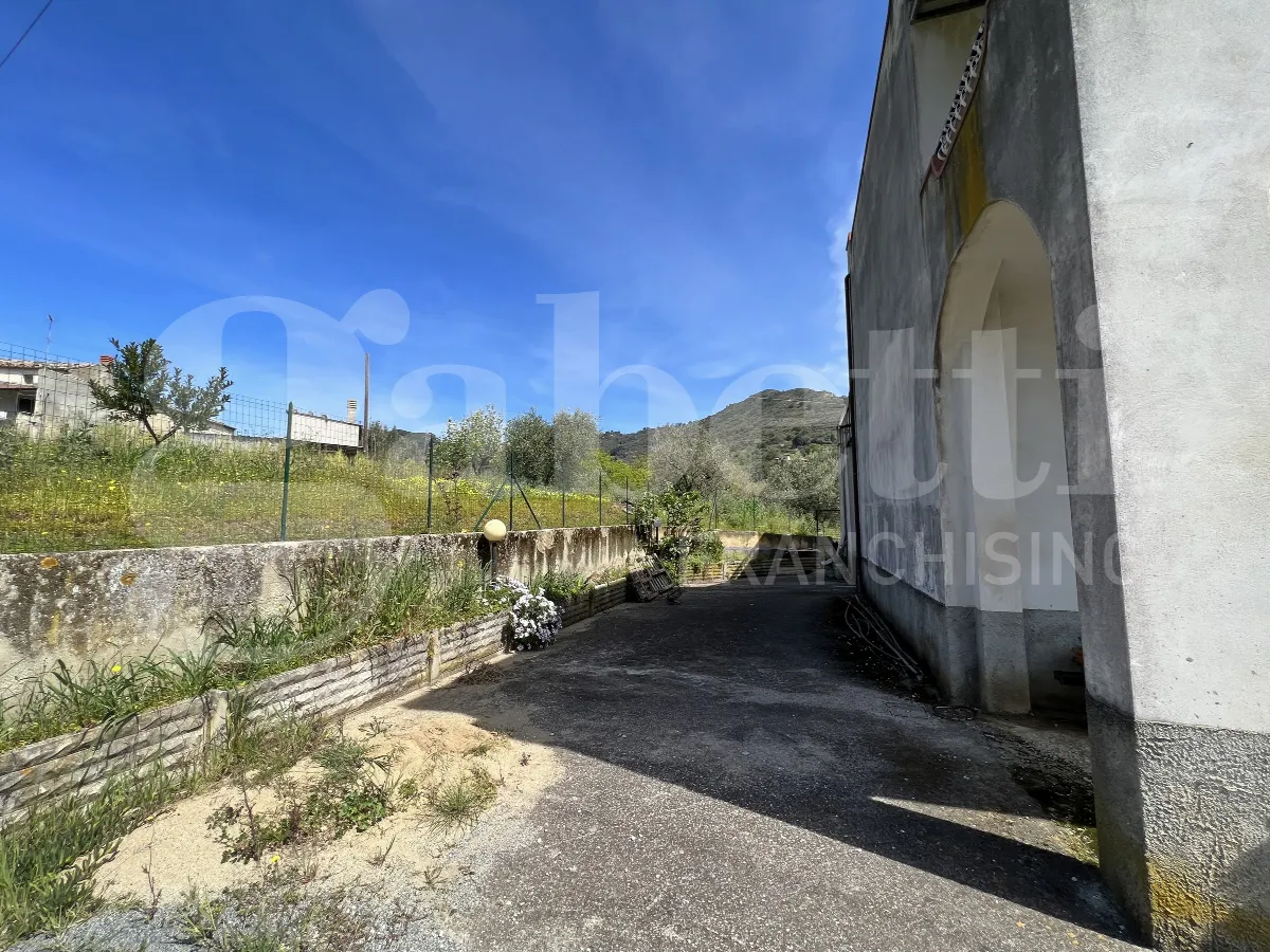 Casa indipendente in vendita a San Pietro in Amantea - foto 9
