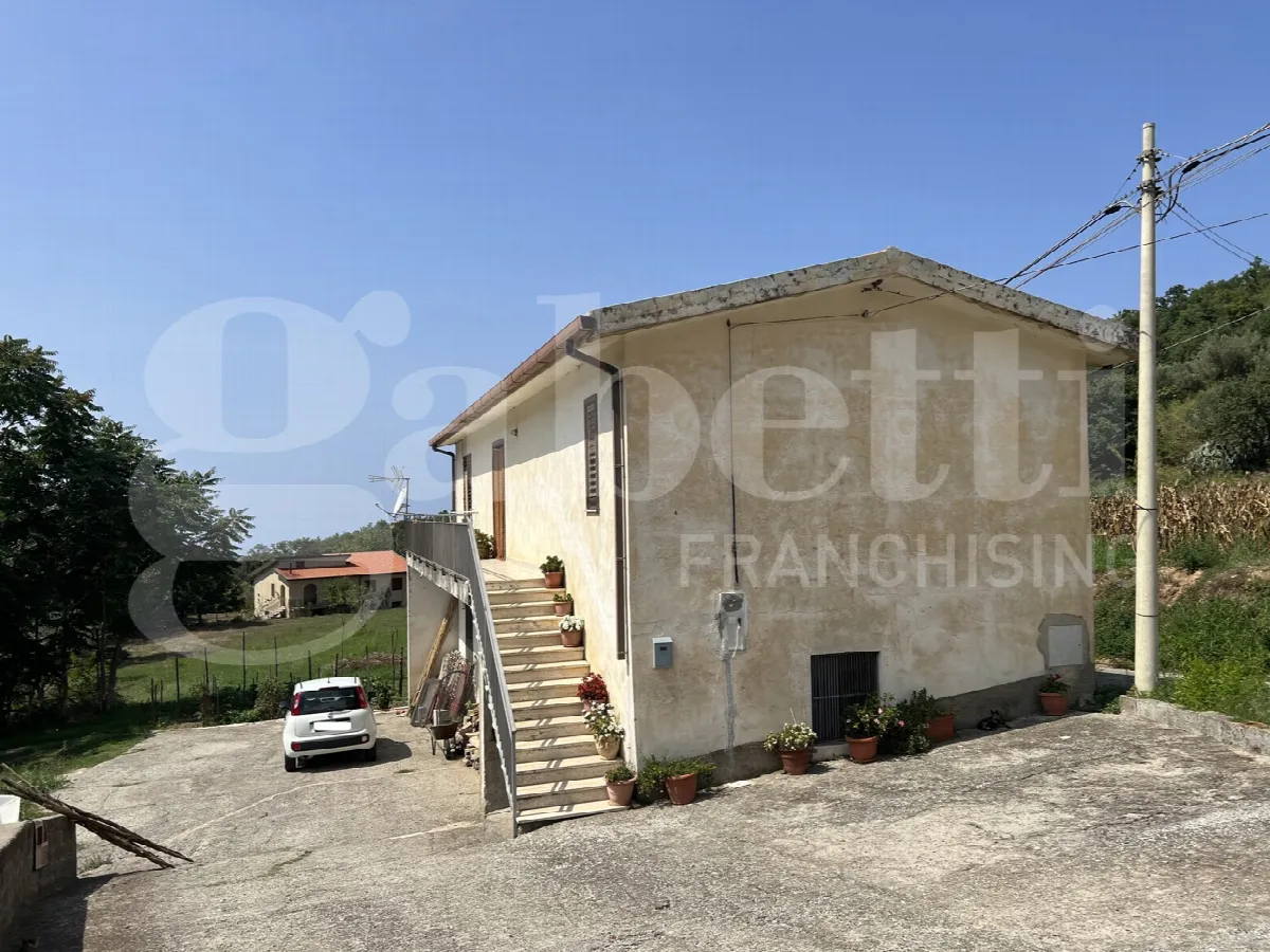Casa indipendente in vendita a Fiumefreddo Bruzio - foto 1