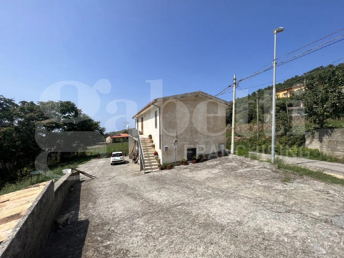 Casa indipendente in vendita a Fiumefreddo Bruzio - foto 7