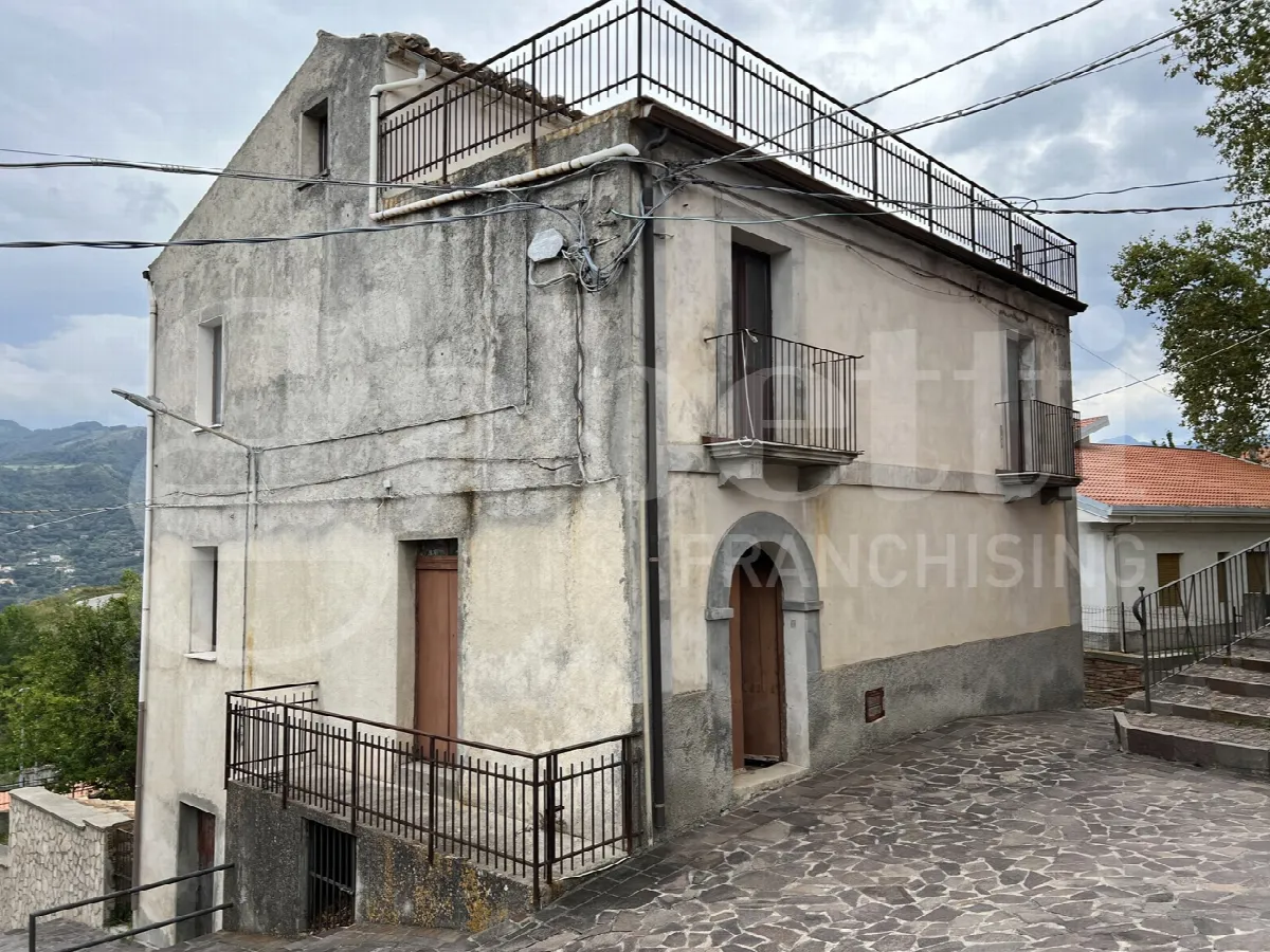 Casa indipendente in vendita a San Pietro in Amantea - foto 9