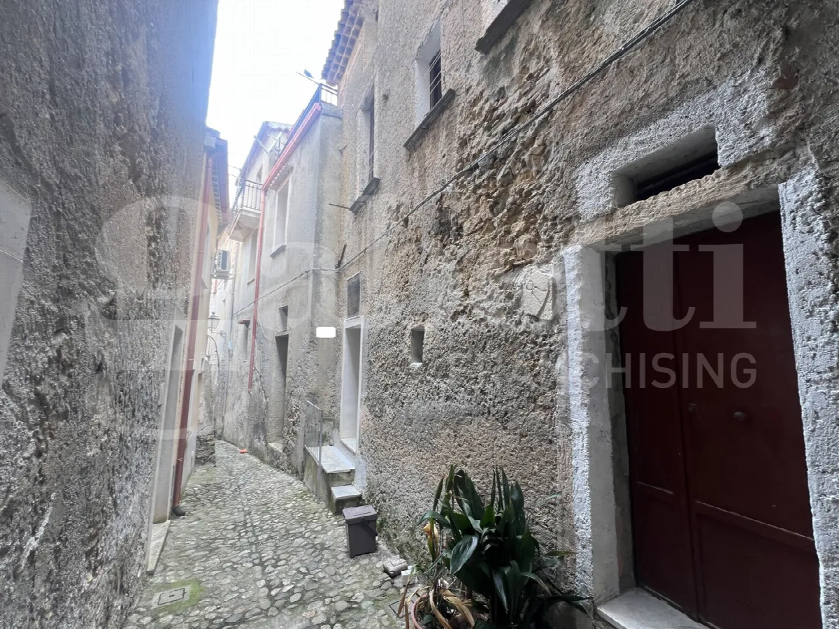 Casa indipendente in vendita a Fiumefreddo Bruzio - foto 1