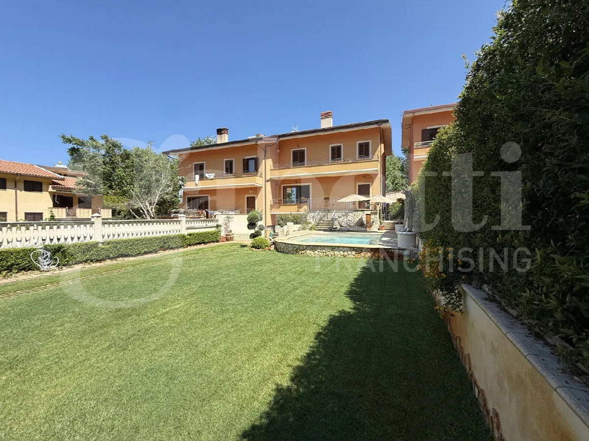 Casa indipendente in vendita a Fiumefreddo Bruzio - foto 1