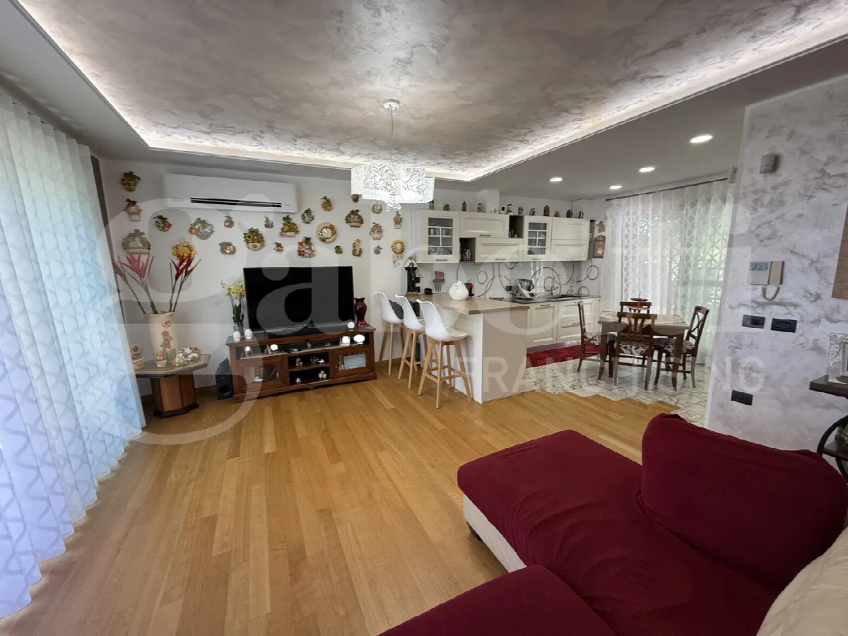 Casa indipendente in vendita a Fiumefreddo Bruzio - foto 8