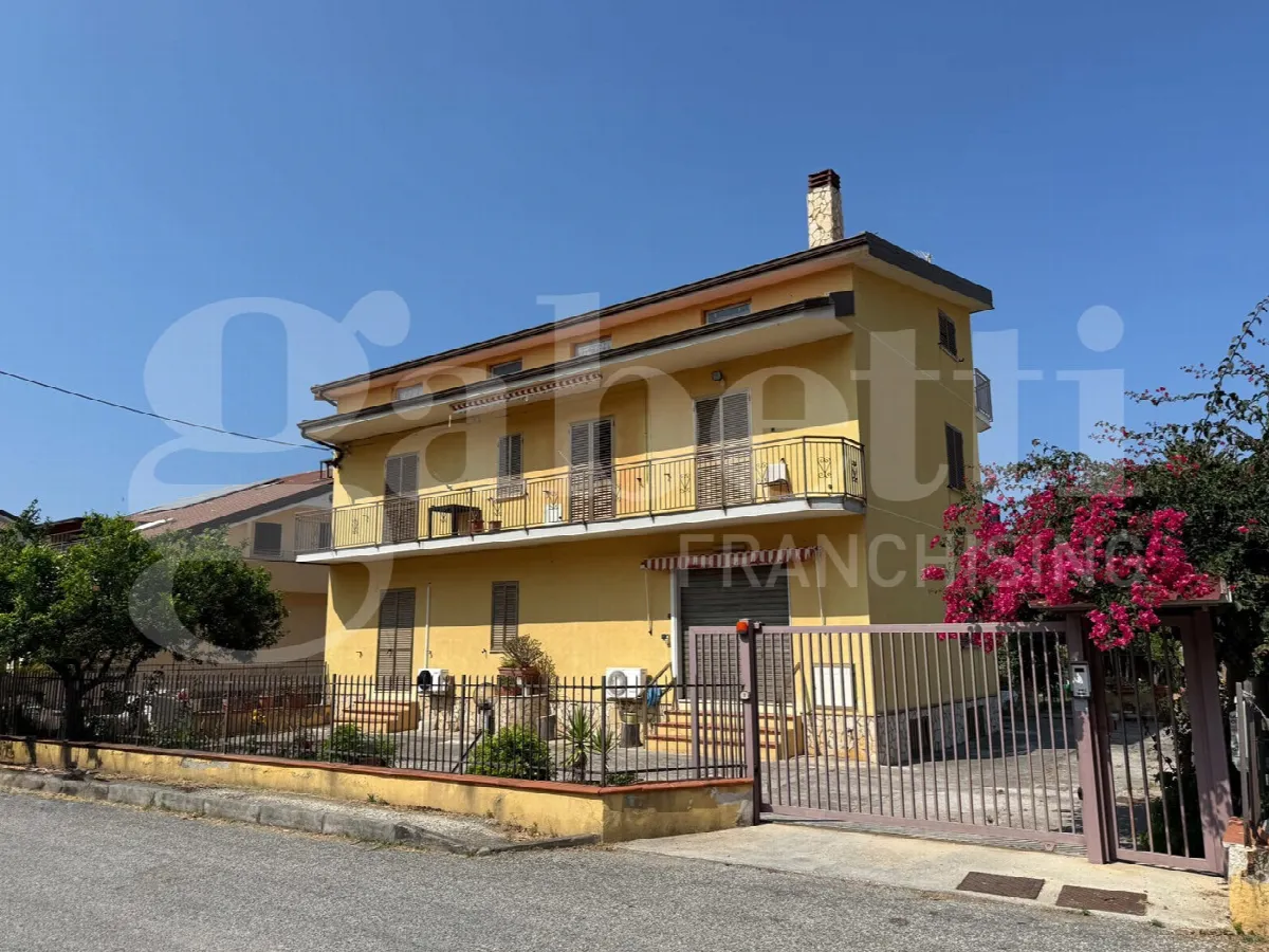 Casa indipendente in vendita a Amantea - foto 2