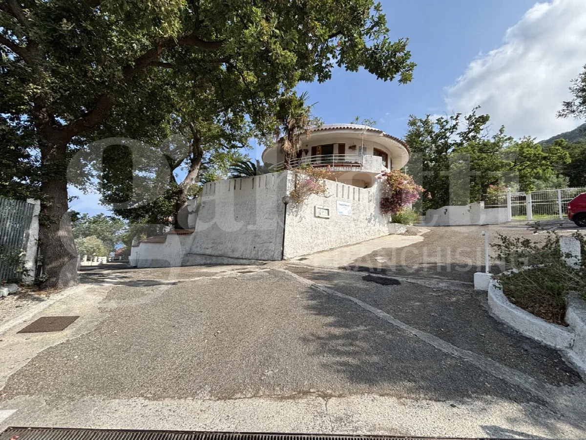 Appartamento in vendita a Falconara Albanese - foto 1