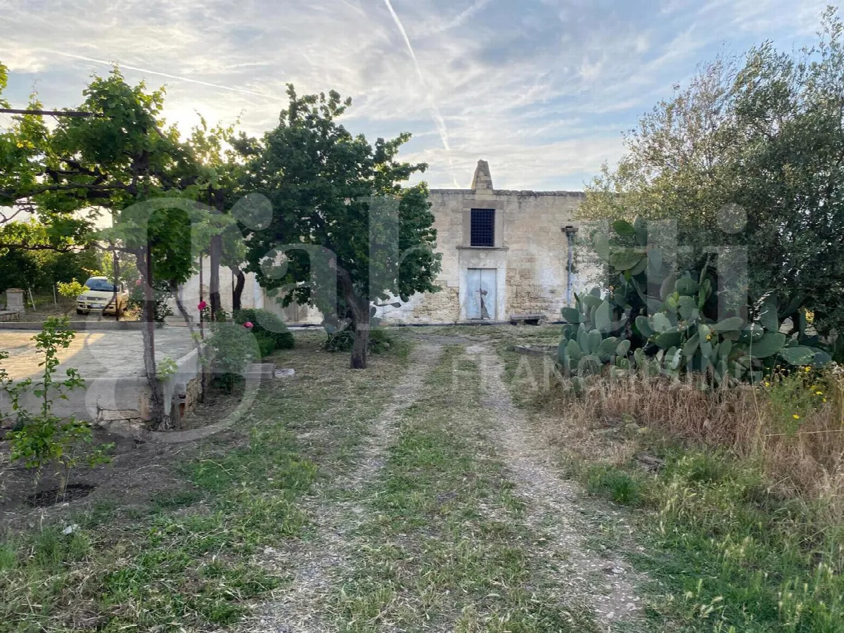 Rustico in vendita a Canosa di Puglia - foto 1