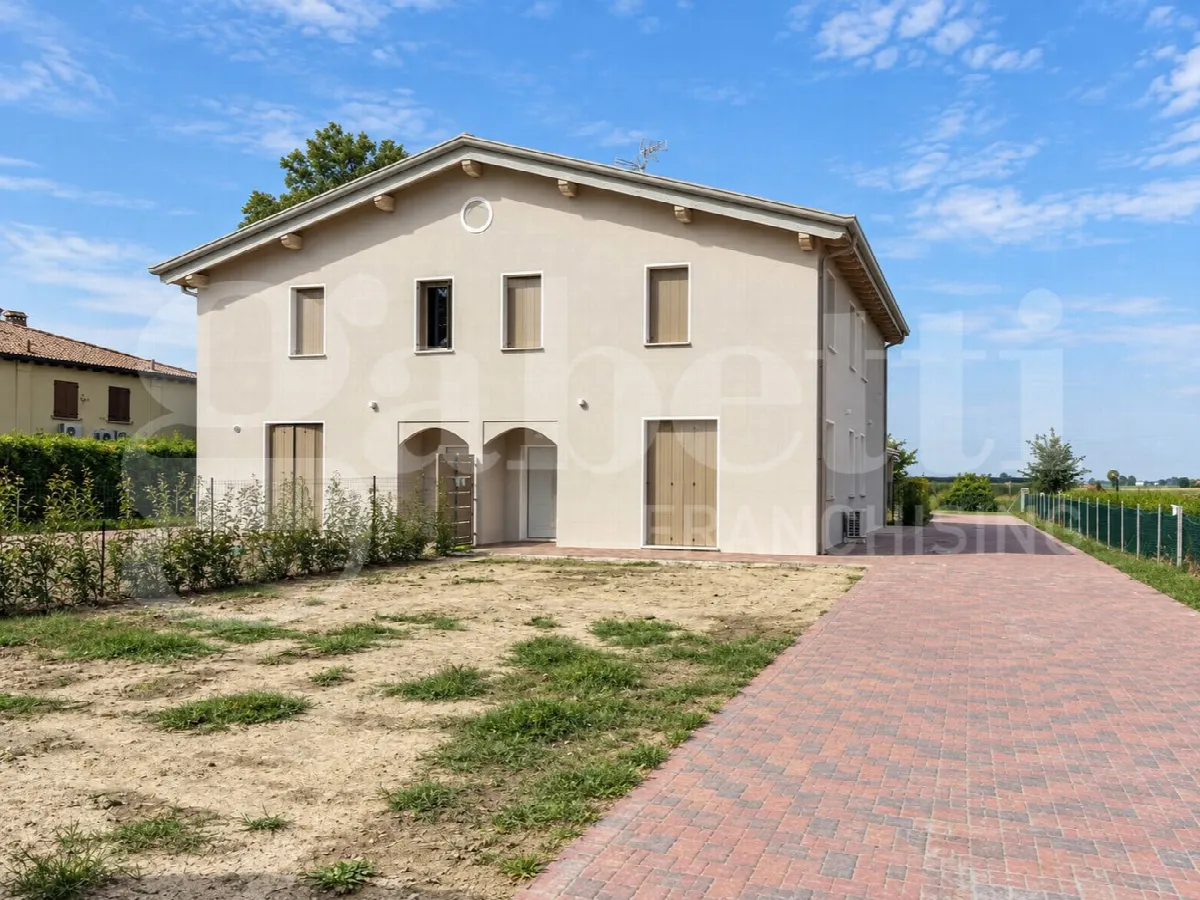 Casa indipendente in vendita a Poggio Renatico - foto 1