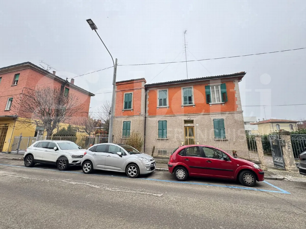 Casa indipendente in vendita a Bologna - foto 1