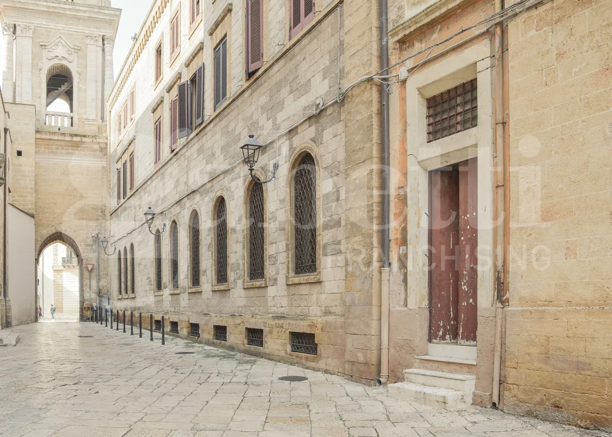 Casa indipendente in vendita a Brindisi - foto 1