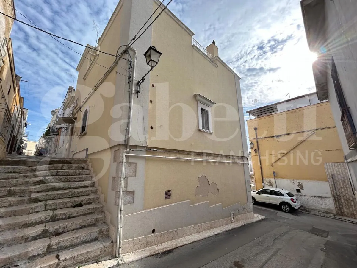 Casa indipendente in vendita a Canosa di Puglia - foto 2