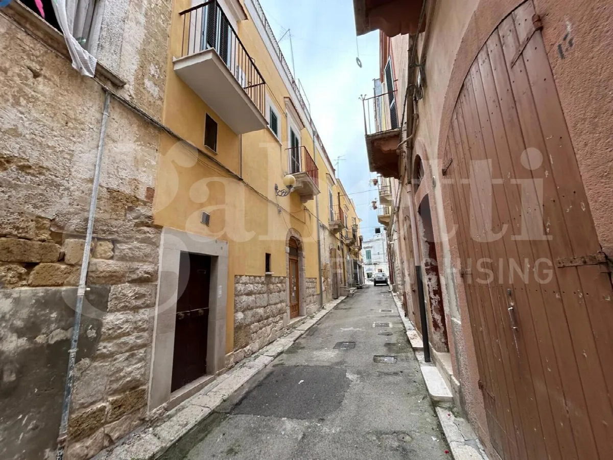 Casa indipendente in vendita a Canosa di Puglia - foto 2