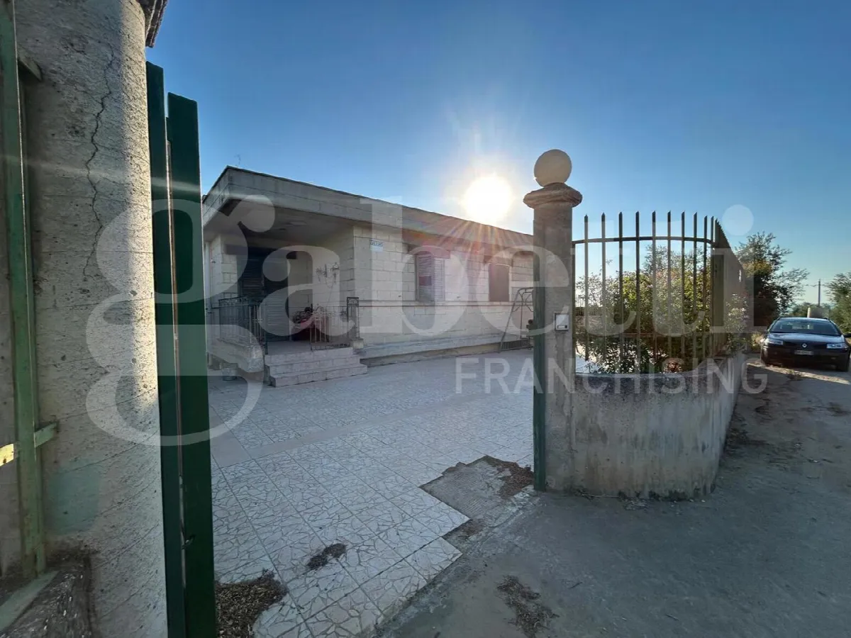 Ufficio in vendita a Canosa di Puglia - foto 1