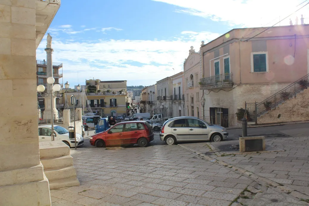 Casa indipendente in vendita a Canosa di Puglia - foto 2