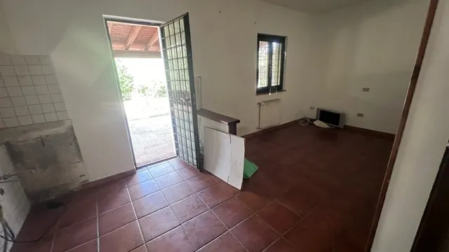 Casa bifamiliare in vendita a Fabrica di Roma - foto 8