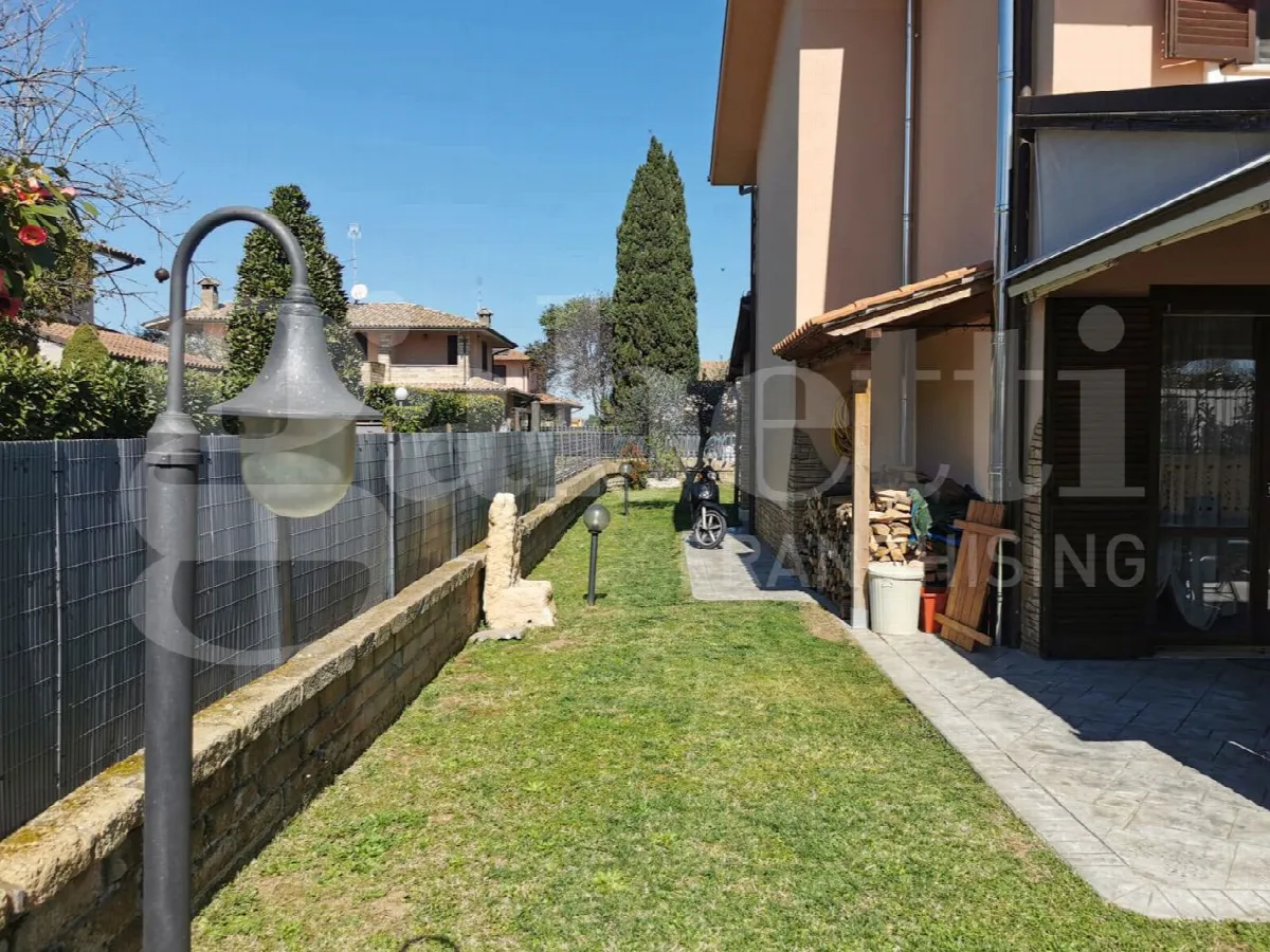 Casa bifamiliare in vendita a Civita Castellana - foto 3